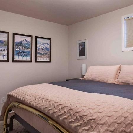 Appartamento Fireweed Gardens In Roger'S Park Anchorage Esterno foto